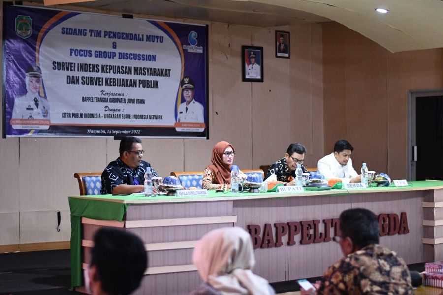 Survei Indeks kepuasan Masyarakat dan Survei Kebijakan Publik